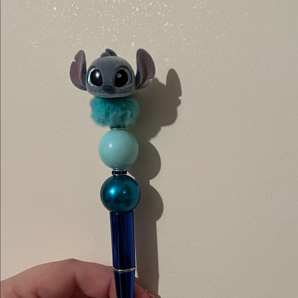 Lying Down Stitch pen